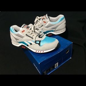 Reebok Classic ERS 2000